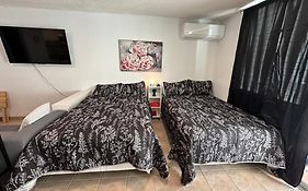 Beachfront Studio Apt W/ Full Kitchen & Pool